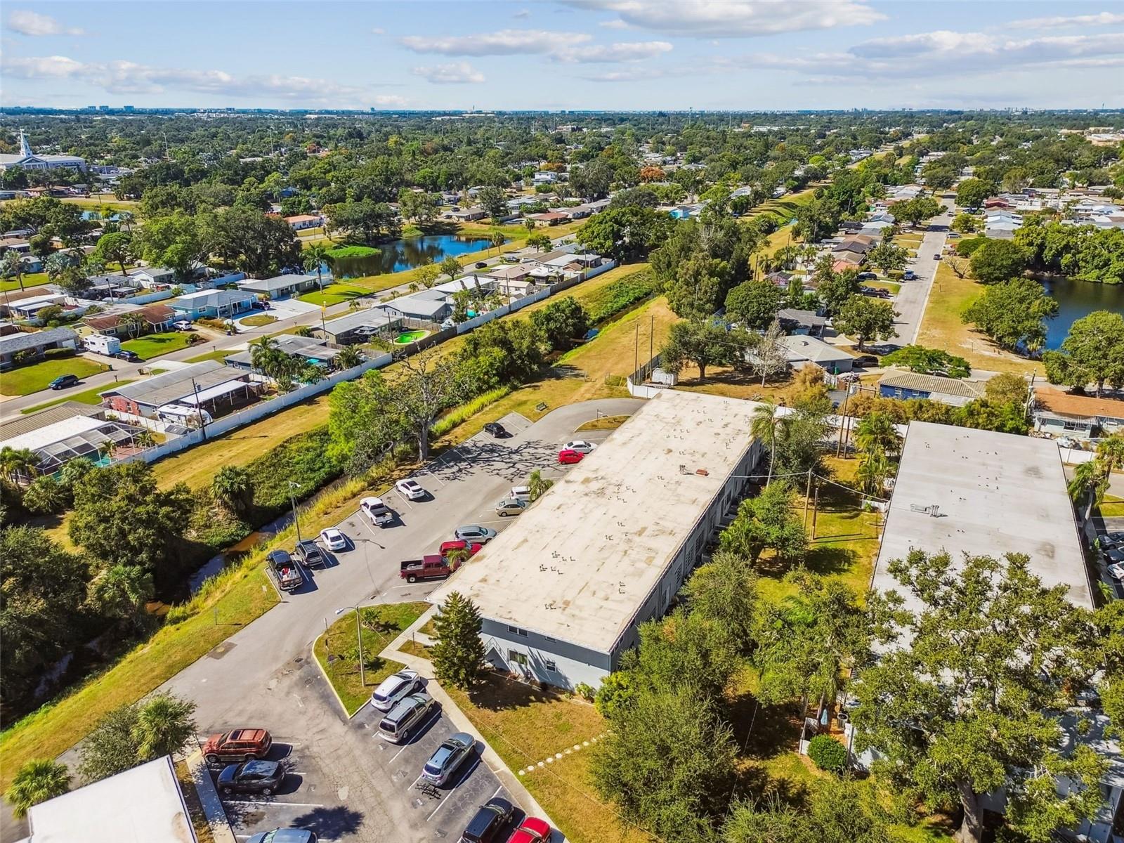 5861 42ND TER N #1712, KENNETH CITY, FL, 33709