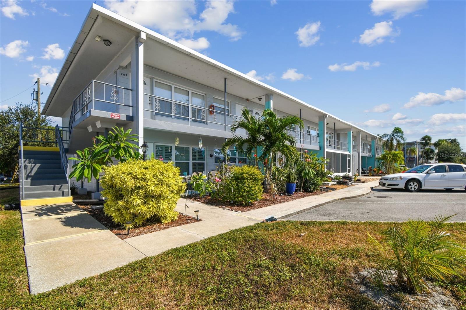 5861 42ND TER N #1712, KENNETH CITY, FL, 33709