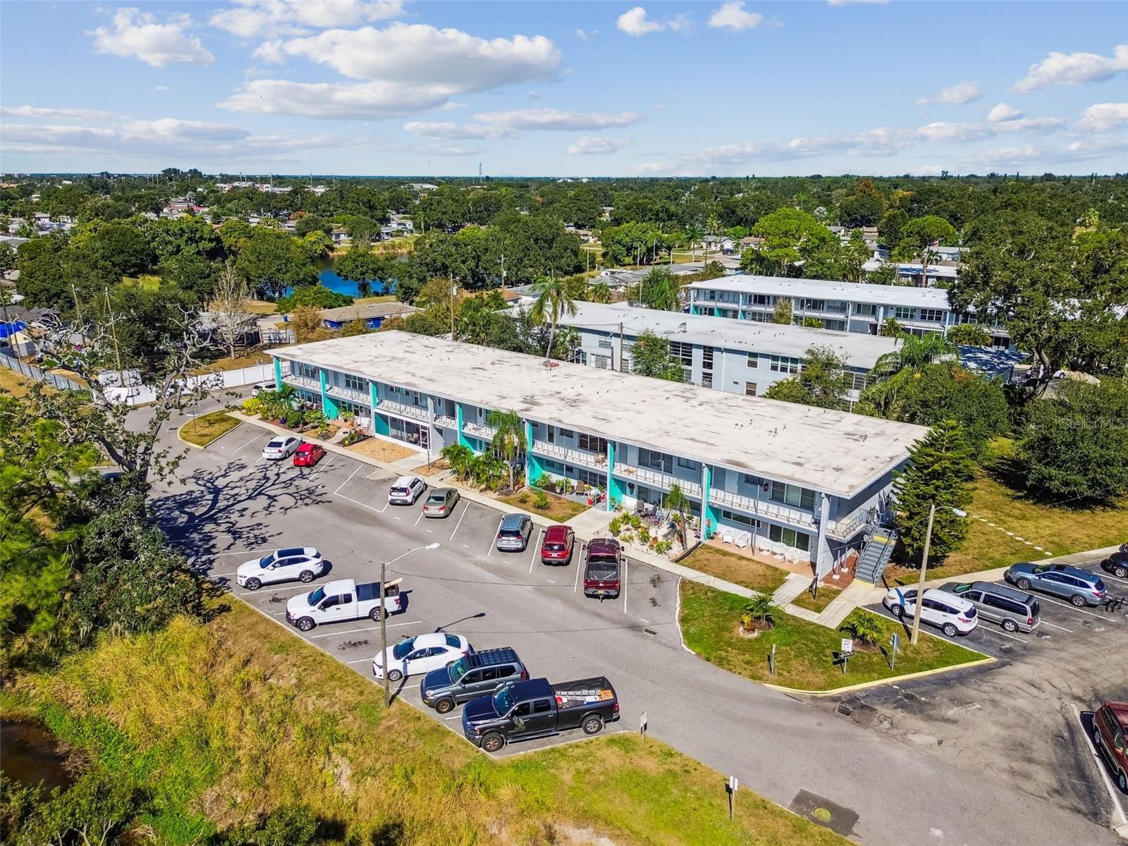 5861 42ND TER N #1712, KENNETH CITY, FL, 33709