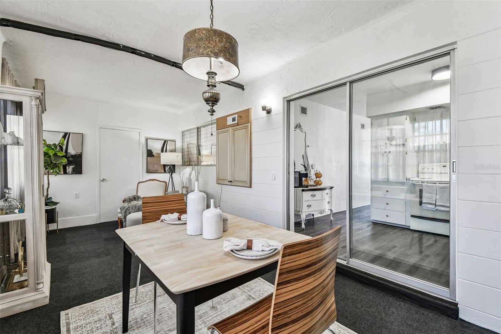 5861 42ND TER N #1712, KENNETH CITY, FL, 33709