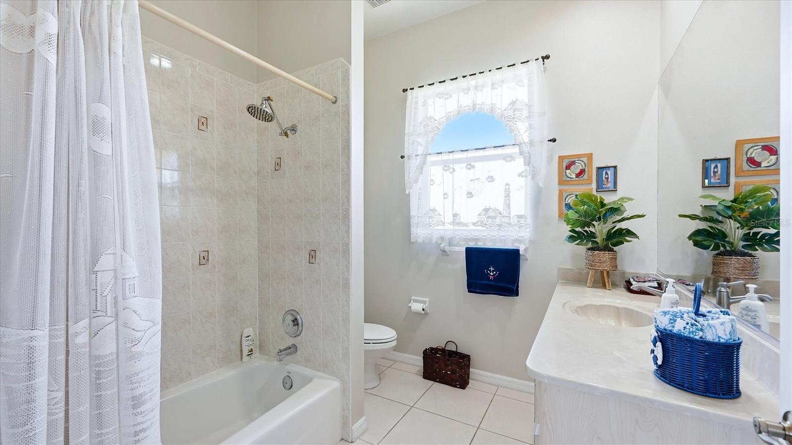 324 OAKWOOD CIR, ENGLEWOOD, FL, 34223