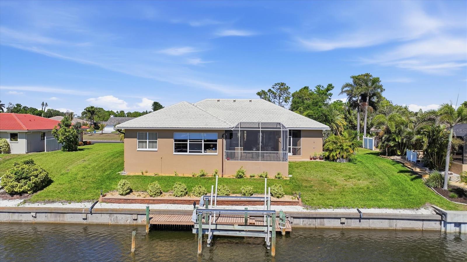 324 OAKWOOD CIR, ENGLEWOOD, FL, 34223