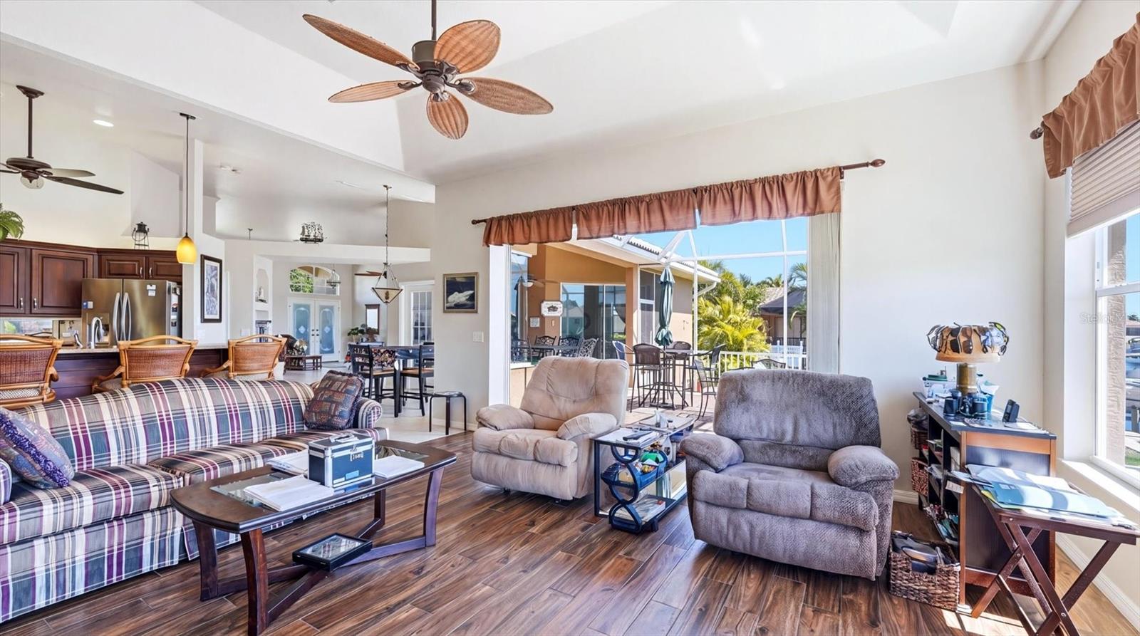 324 OAKWOOD CIR, ENGLEWOOD, FL, 34223