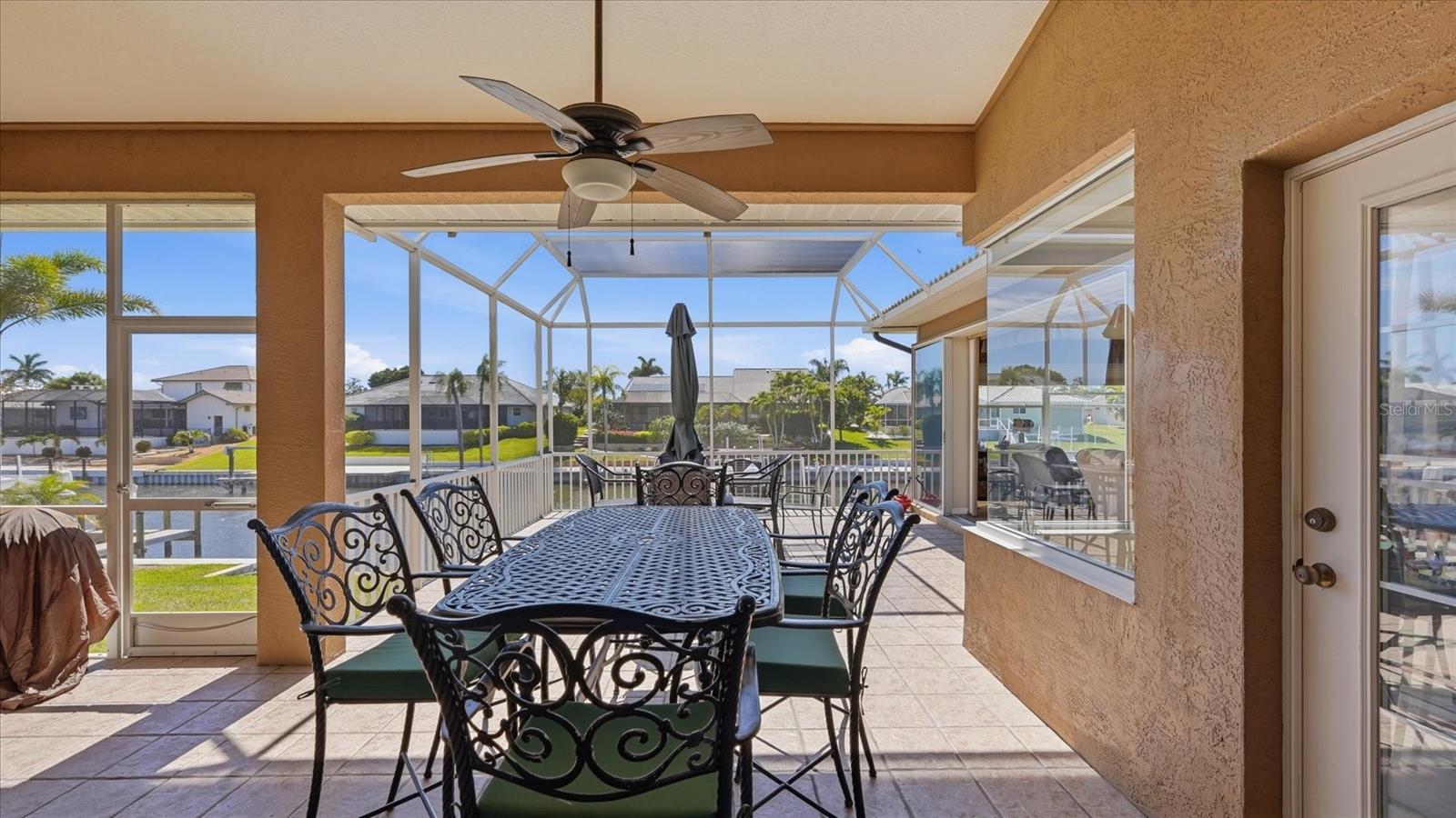 324 OAKWOOD CIR, ENGLEWOOD, FL, 34223