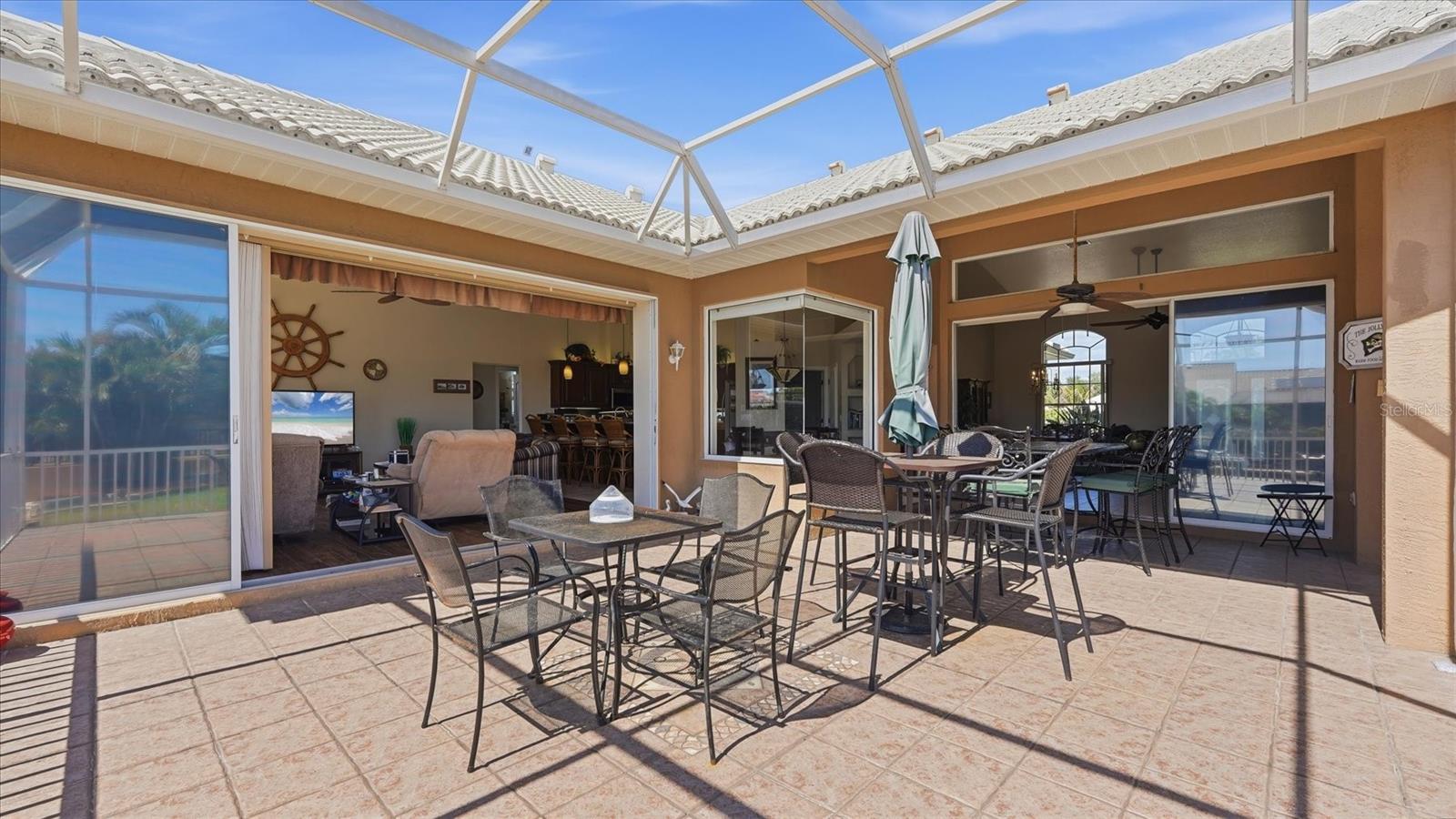 324 OAKWOOD CIR, ENGLEWOOD, FL, 34223