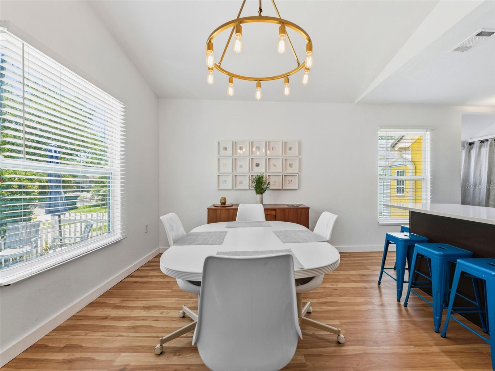 2005 3RD ST S, ST PETERSBURG, FL, 33705