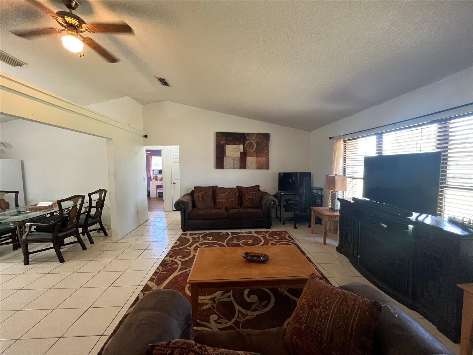 10631 W HIGHWAY 40, OCALA, FL, 34482