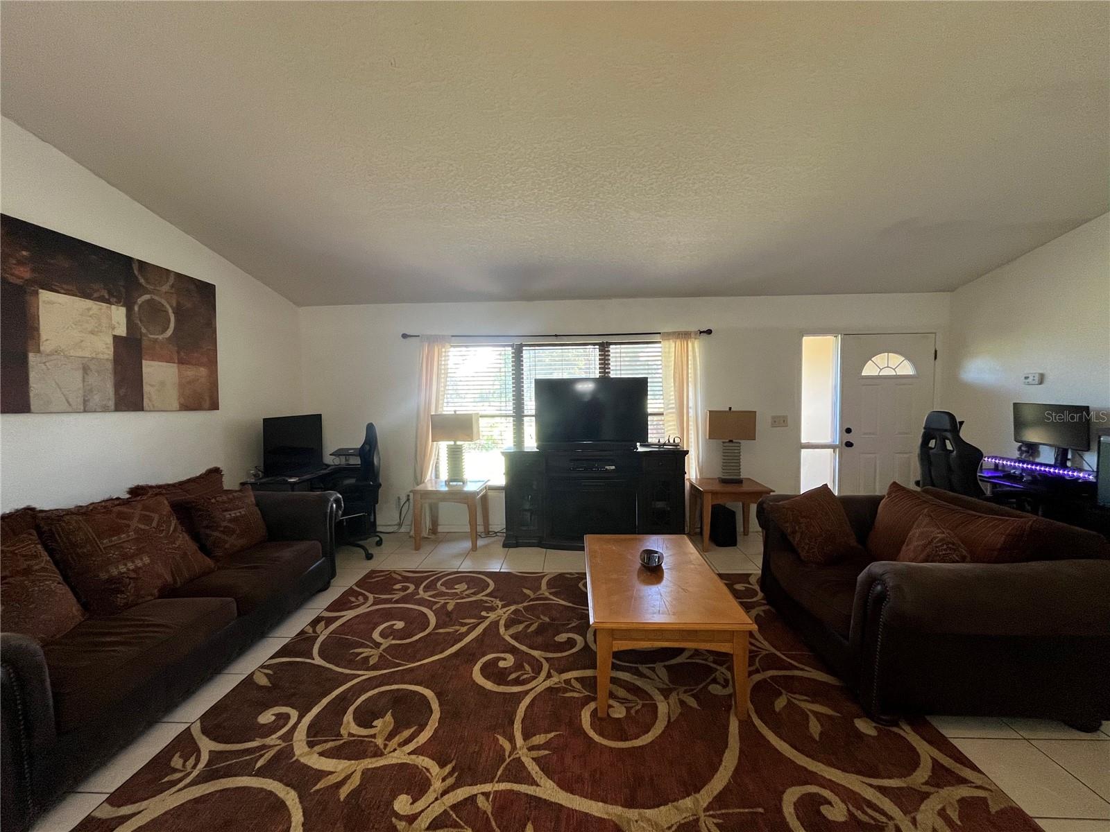 10631 W HIGHWAY 40, OCALA, FL, 34482