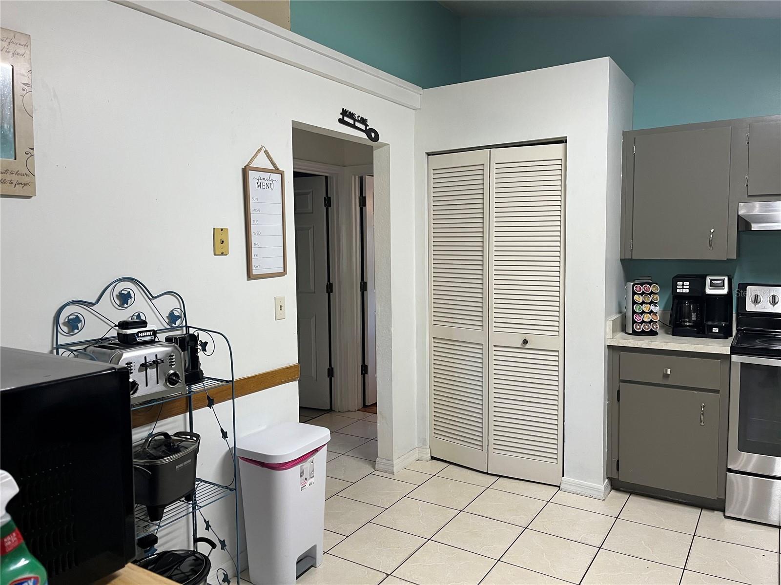 10631 W HIGHWAY 40, OCALA, FL, 34482