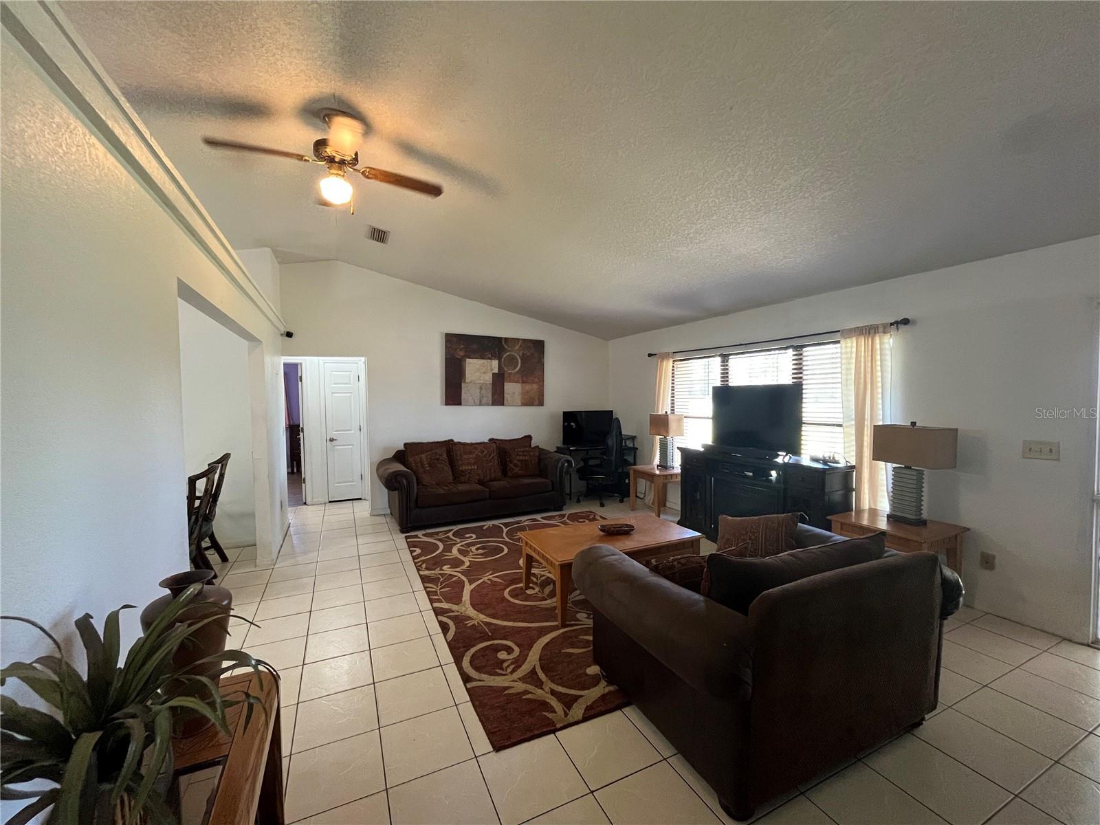 10631 W HIGHWAY 40, OCALA, FL, 34482