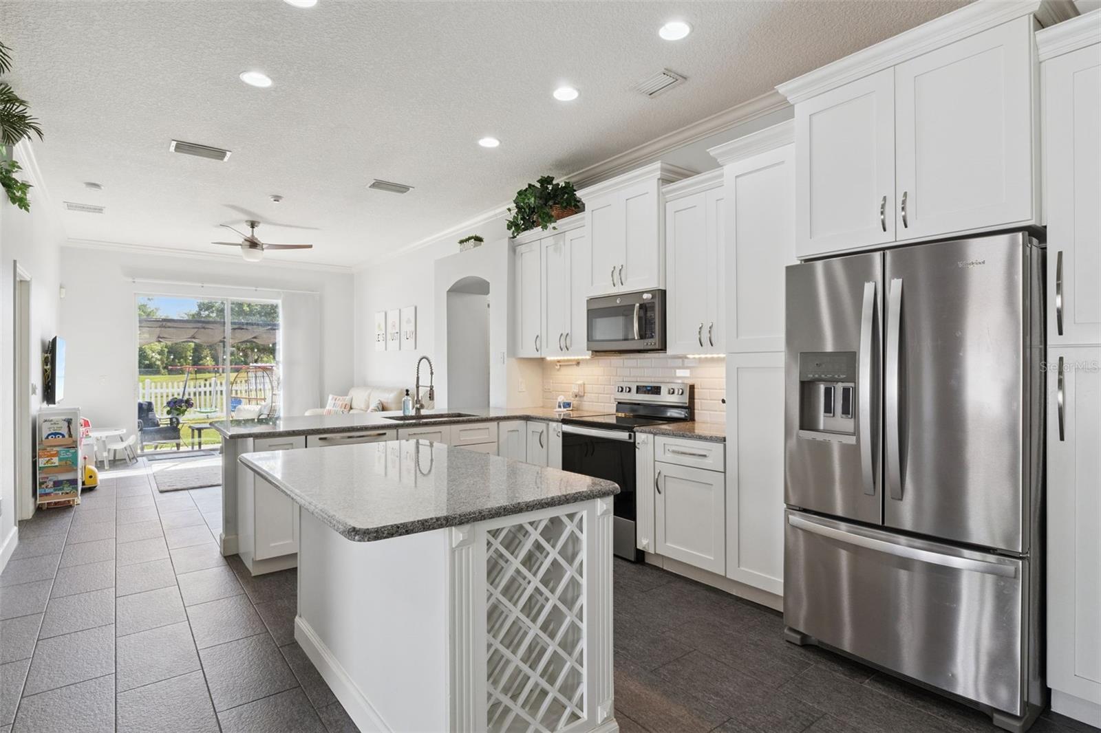 309 FRESHWATER CT, ORLANDO, FL, 32825