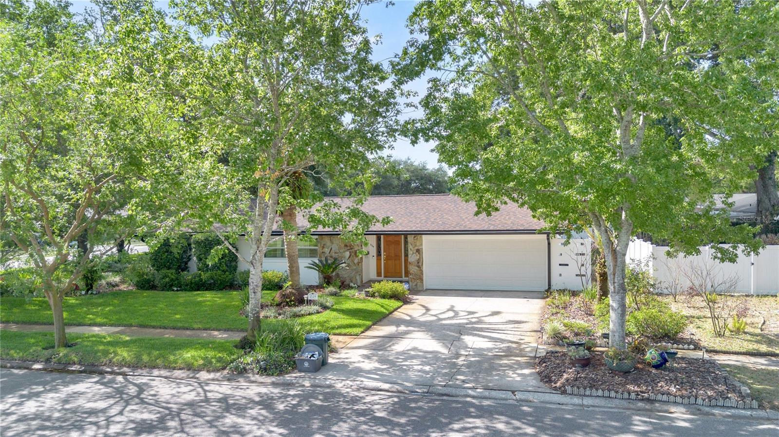 2124 CREE TRL, CASSELBERRY, FL, 32707