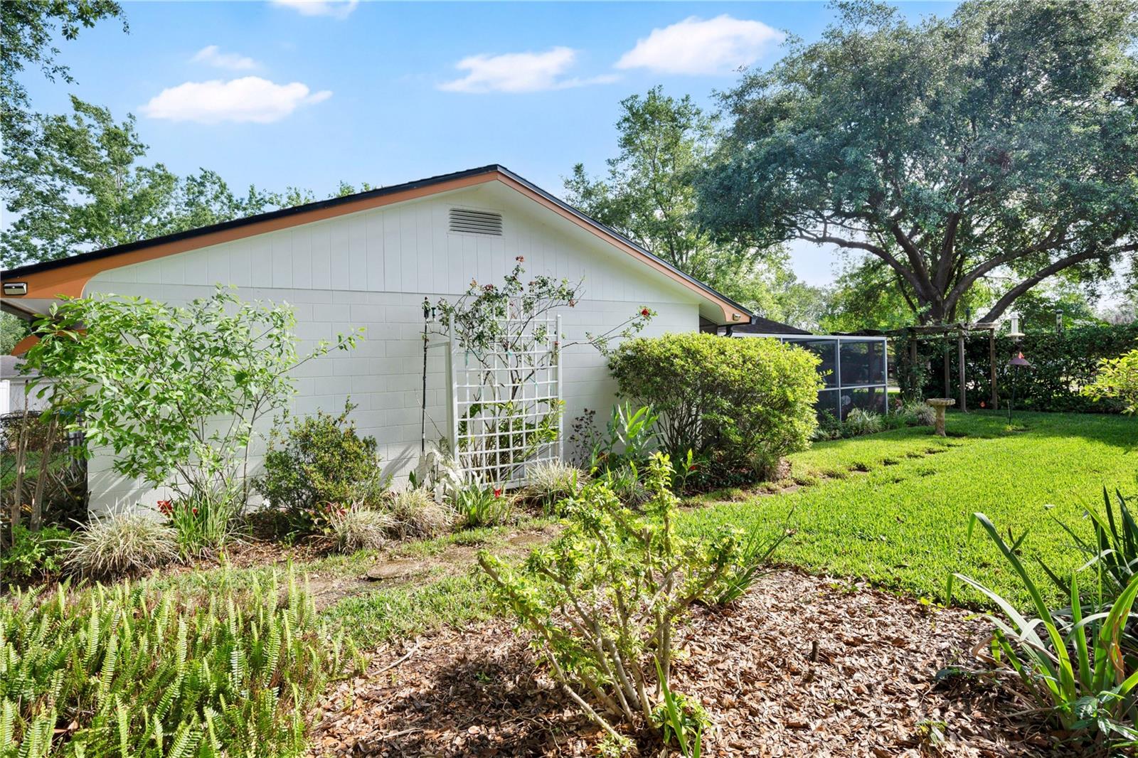 2124 CREE TRL, CASSELBERRY, FL, 32707