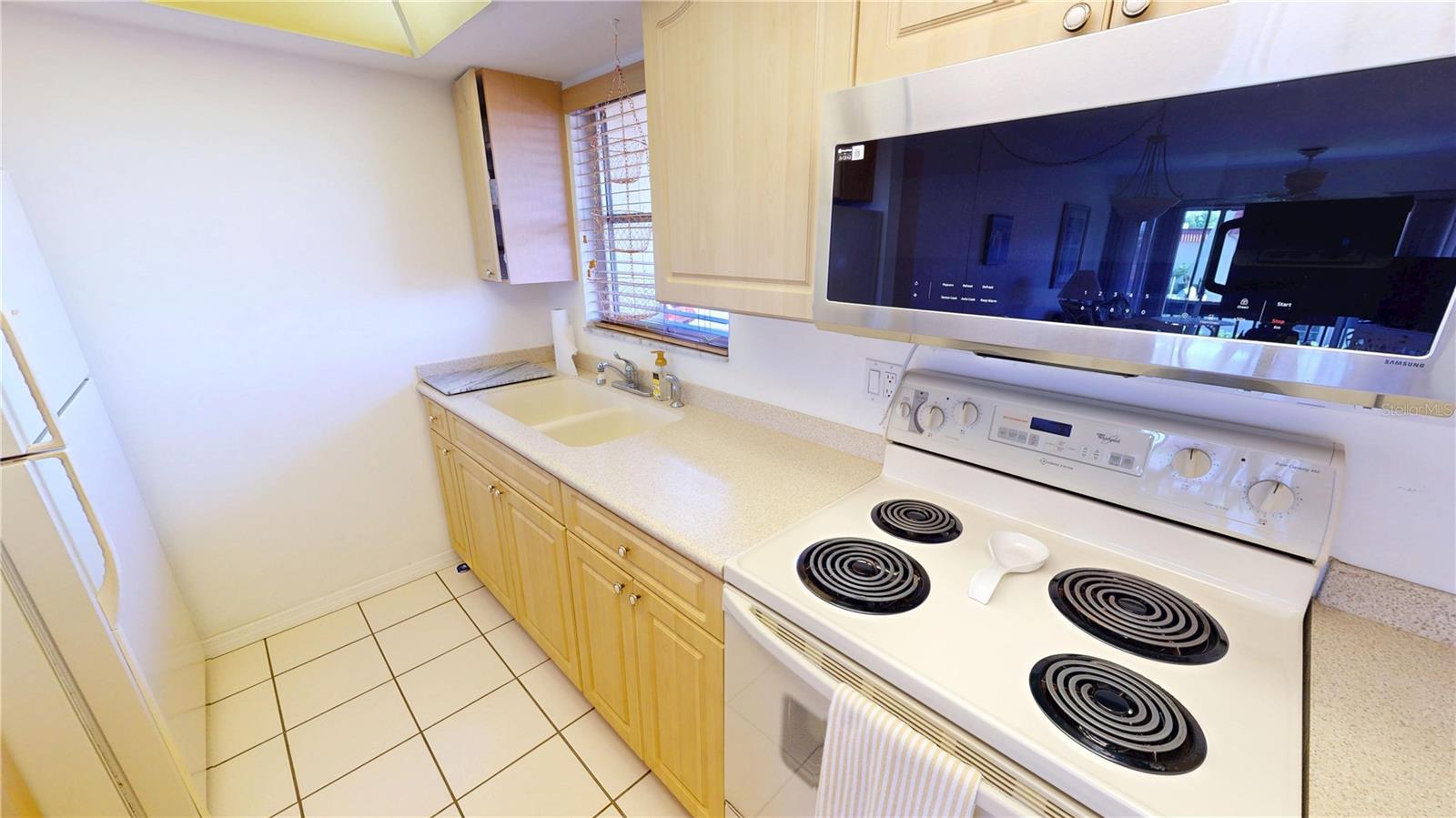 311 GARVIN ST #201D, PUNTA GORDA, FL, 33950