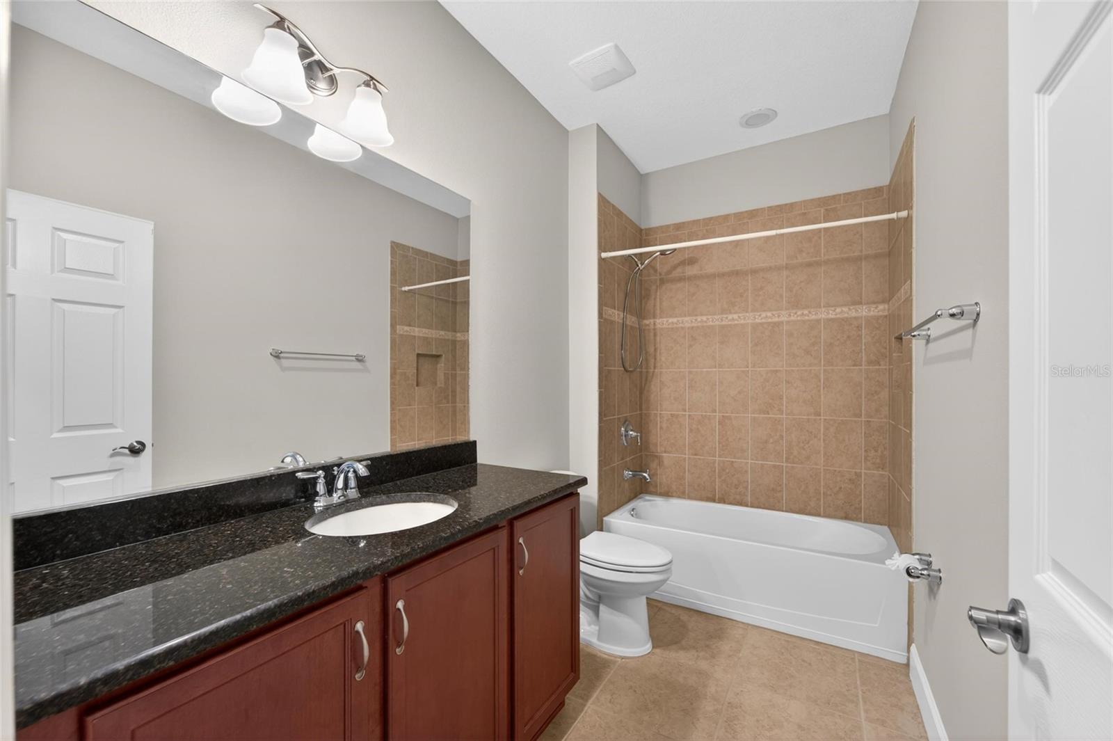 642 CHIPPER DR, SUN CITY CENTER, FL, 33573