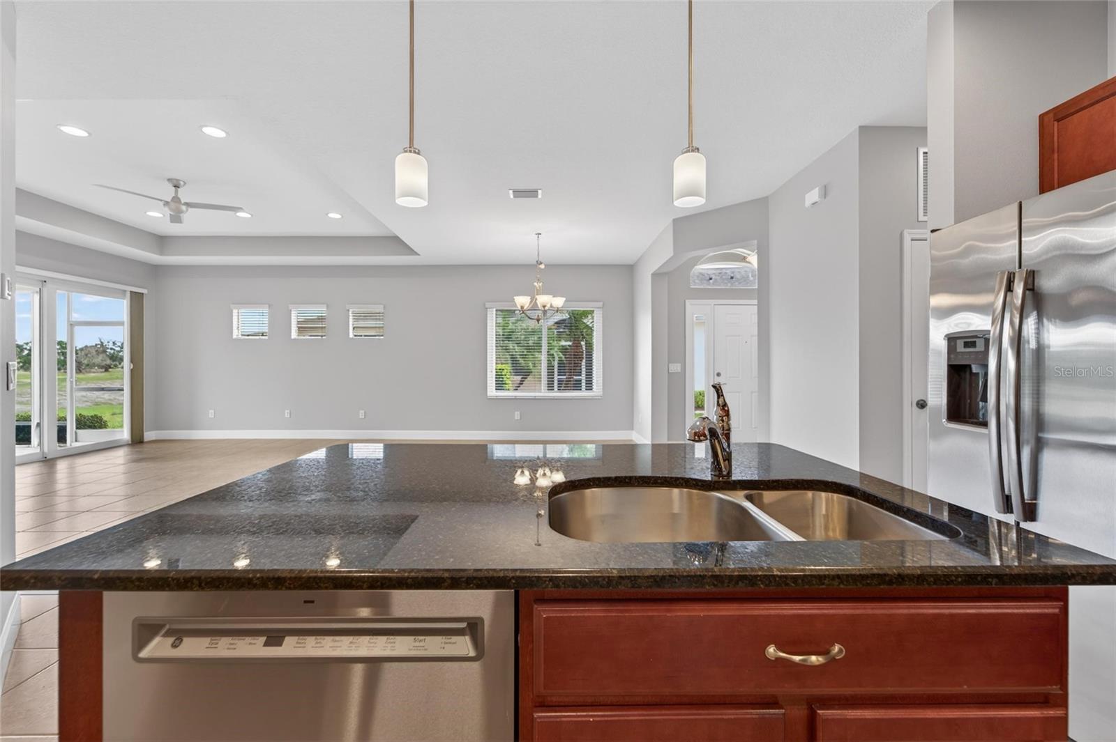 642 CHIPPER DR, SUN CITY CENTER, FL, 33573