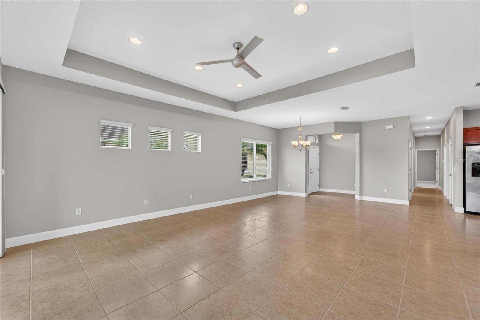 642 CHIPPER DR, SUN CITY CENTER, FL, 33573