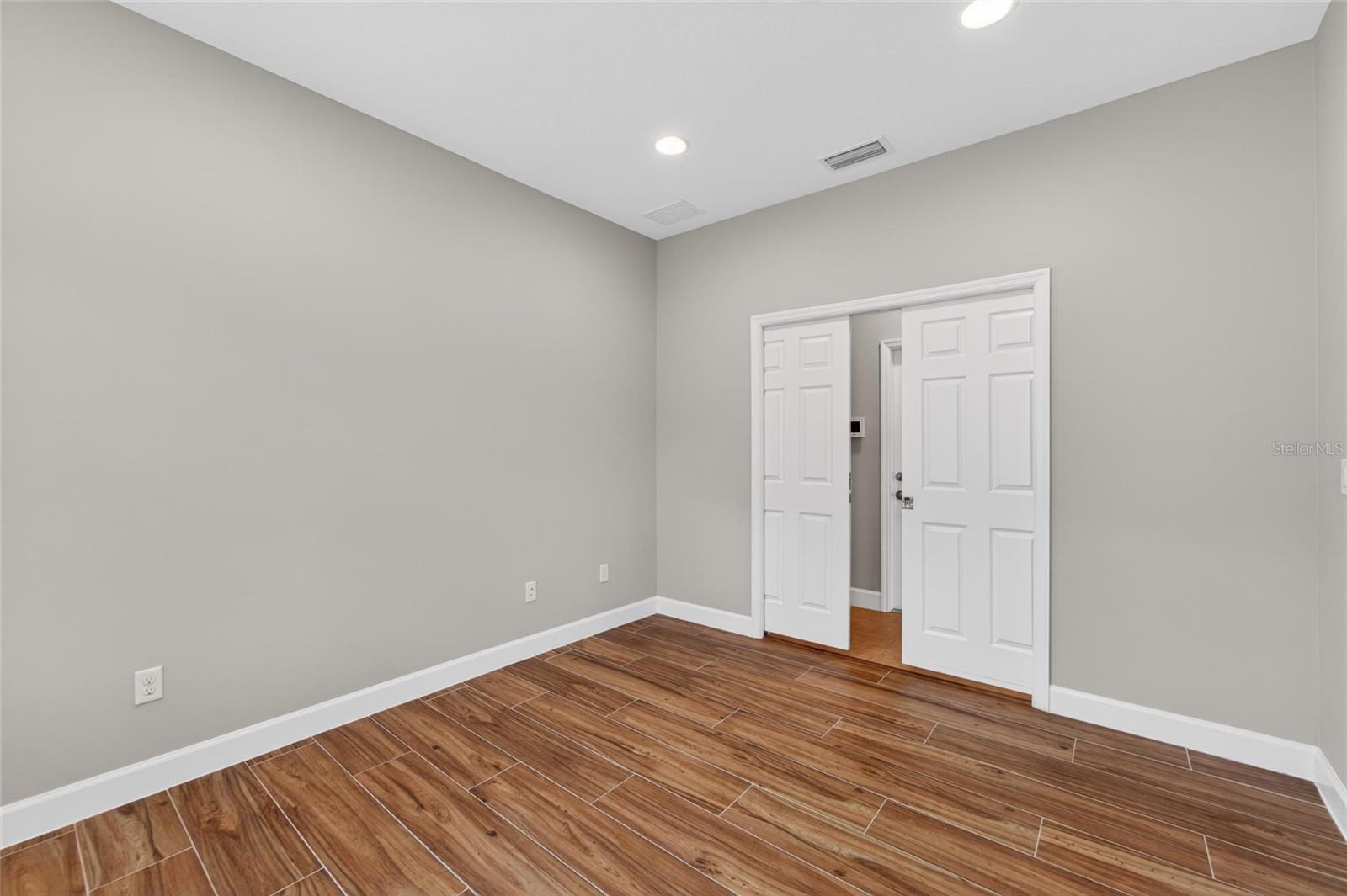 642 CHIPPER DR, SUN CITY CENTER, FL, 33573