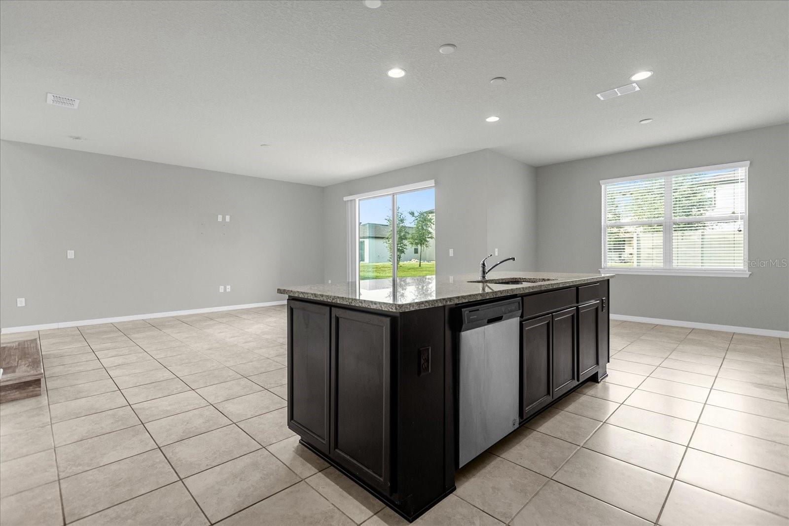 3504 SOUTHERN CROSS LOOP, KISSIMMEE, FL, 34744