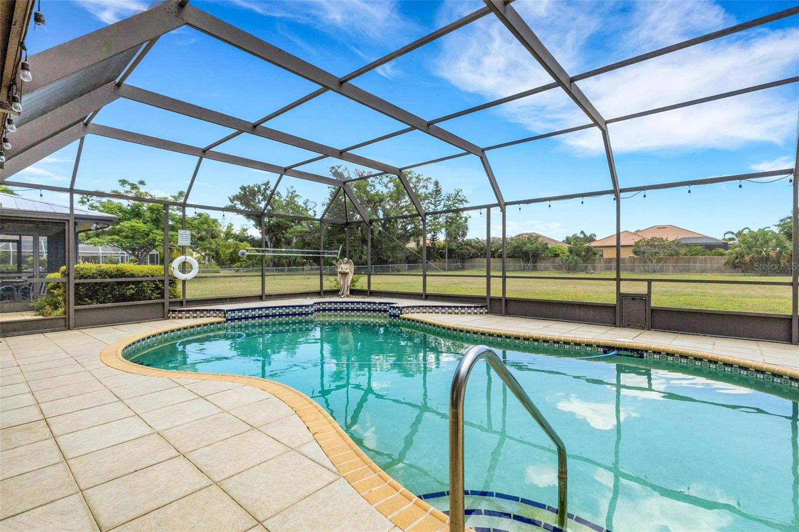 3656 OAK GROVE DR, SARASOTA, FL, 34243