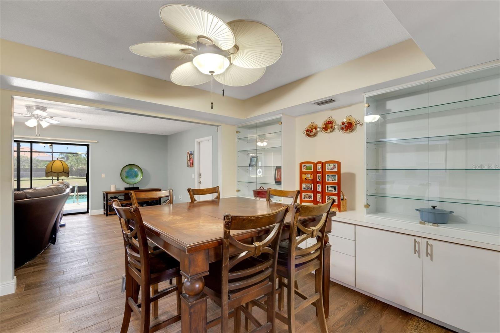 3656 OAK GROVE DR, SARASOTA, FL, 34243