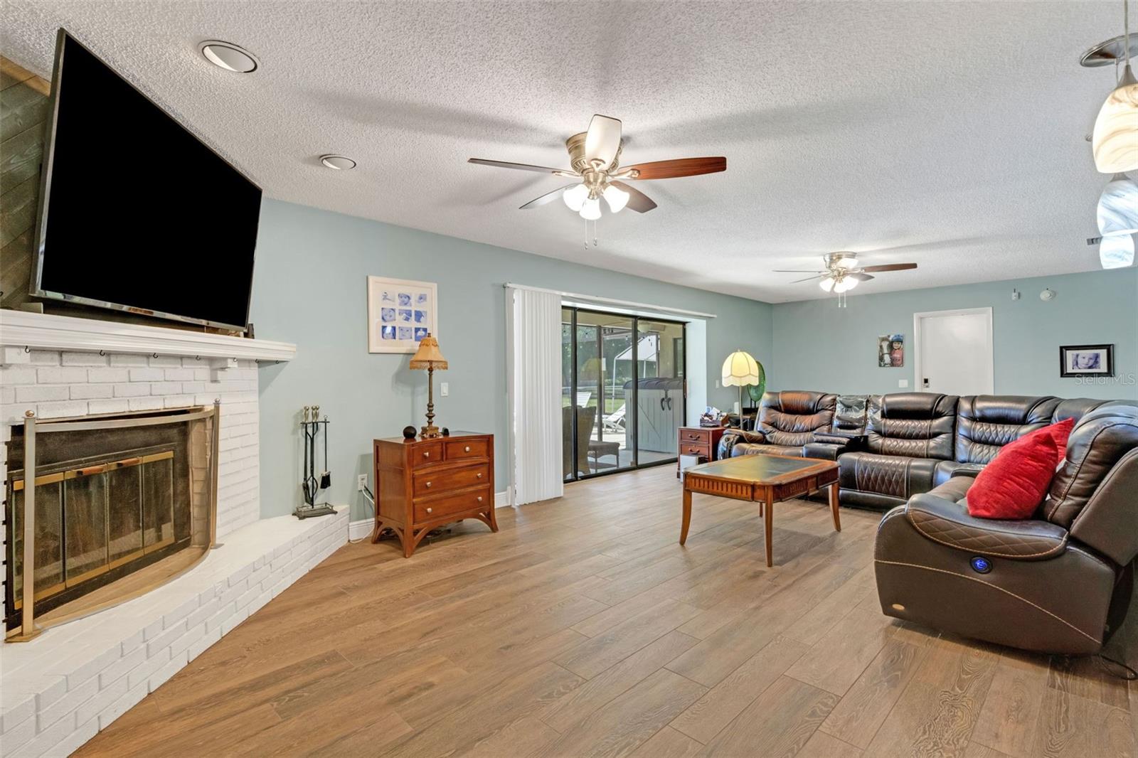 3656 OAK GROVE DR, SARASOTA, FL, 34243