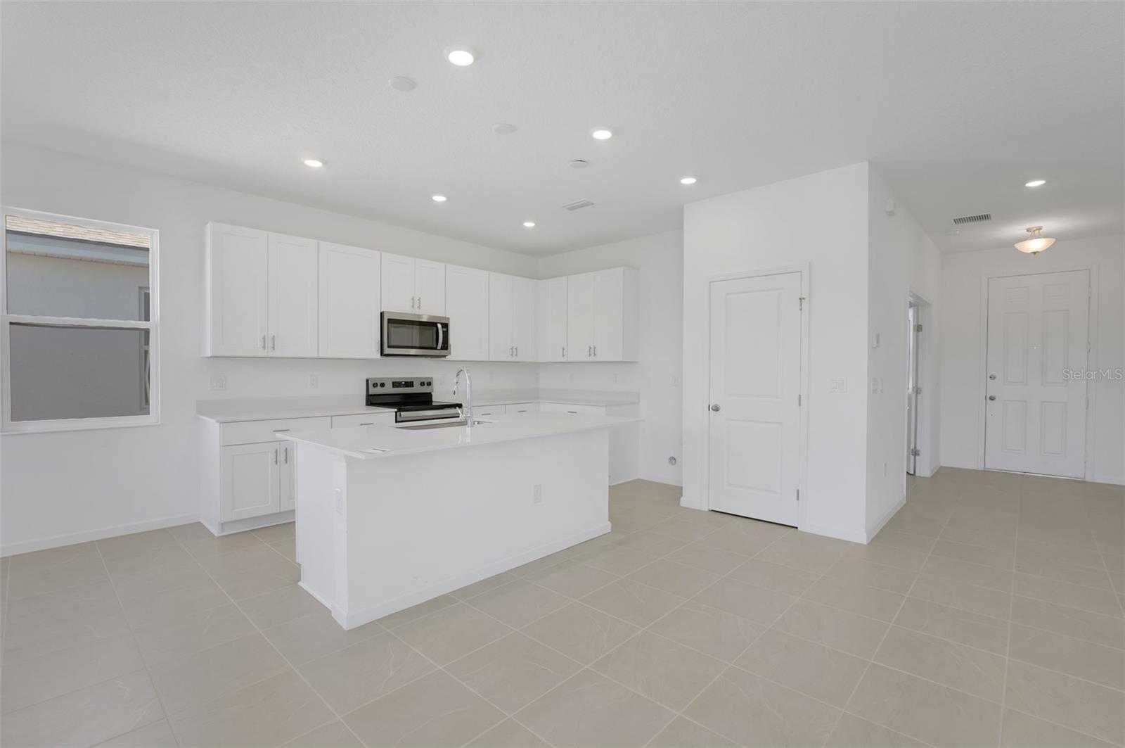 256 MEREDITH BLVD, WINTER HAVEN, FL, 33881