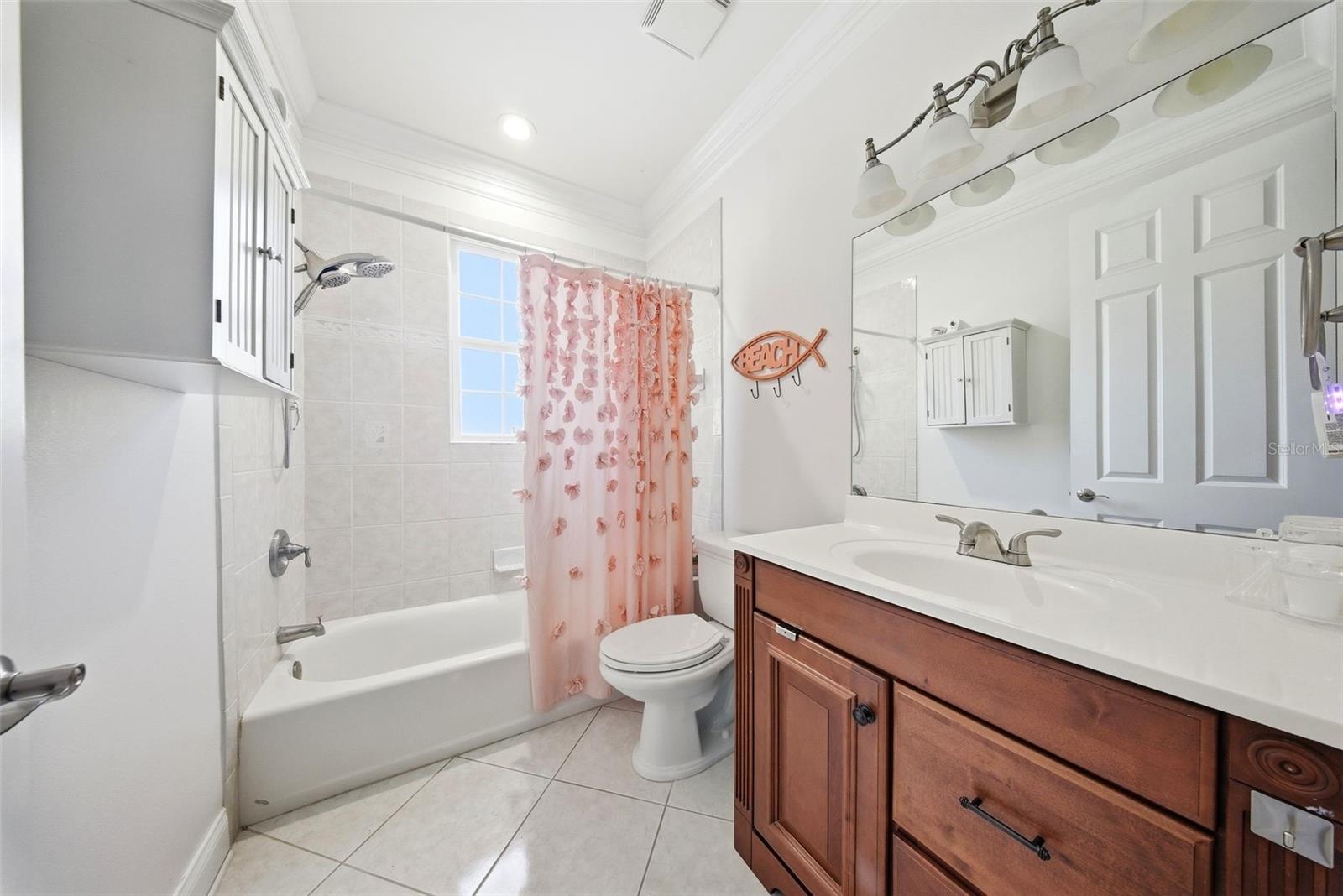 234 36TH AVE NE, ST PETERSBURG, FL, 33704