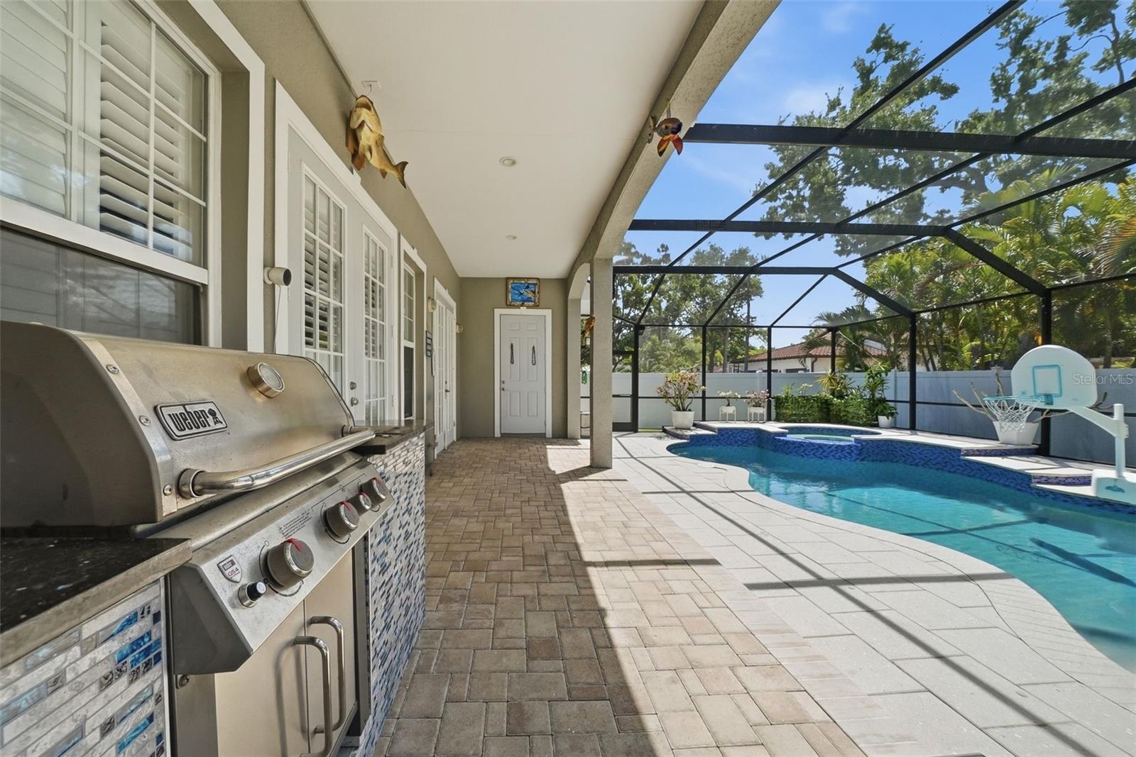 234 36TH AVE NE, ST PETERSBURG, FL, 33704