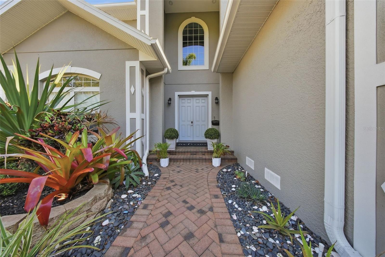 234 36TH AVE NE, ST PETERSBURG, FL, 33704