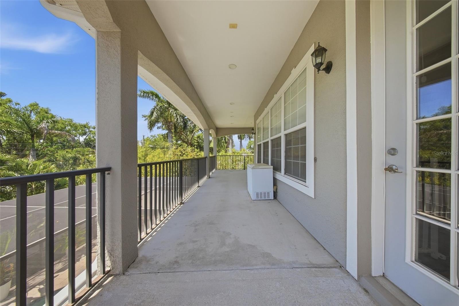 234 36TH AVE NE, ST PETERSBURG, FL, 33704