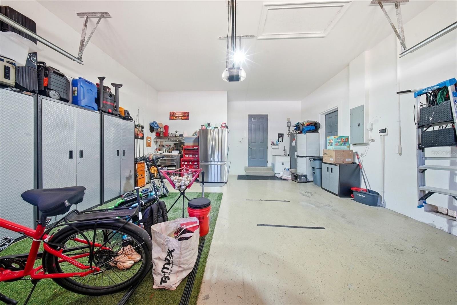 234 36TH AVE NE, ST PETERSBURG, FL, 33704