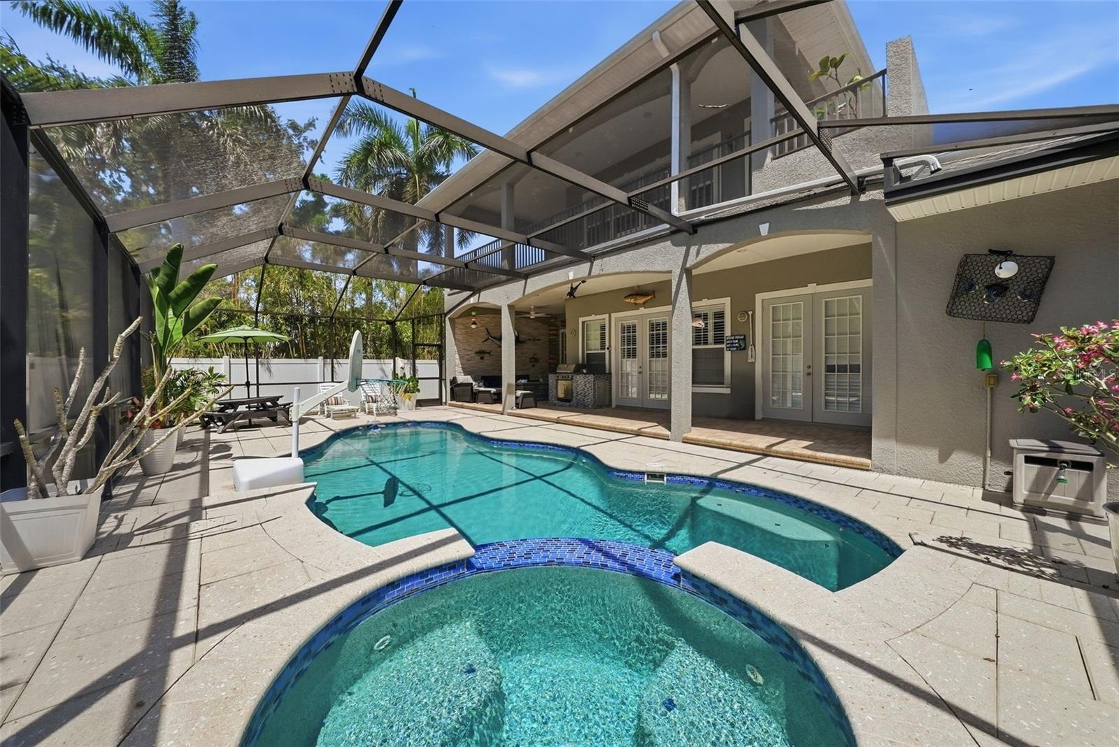 234 36TH AVE NE, ST PETERSBURG, FL, 33704