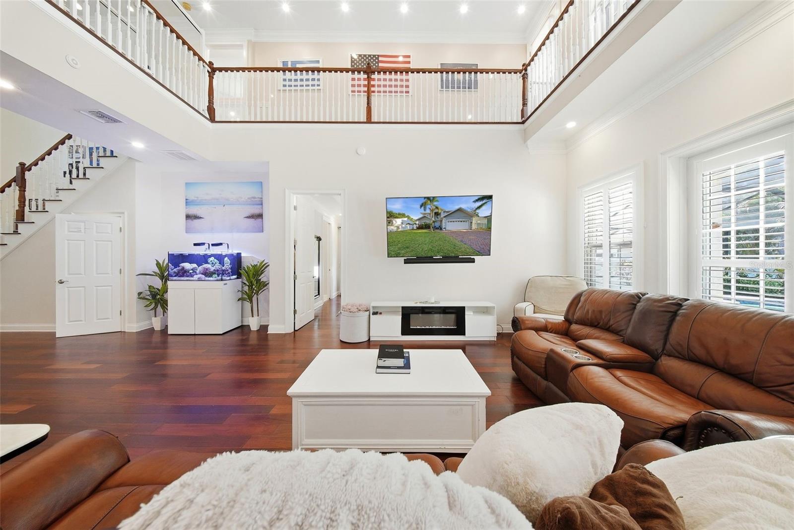 234 36TH AVE NE, ST PETERSBURG, FL, 33704