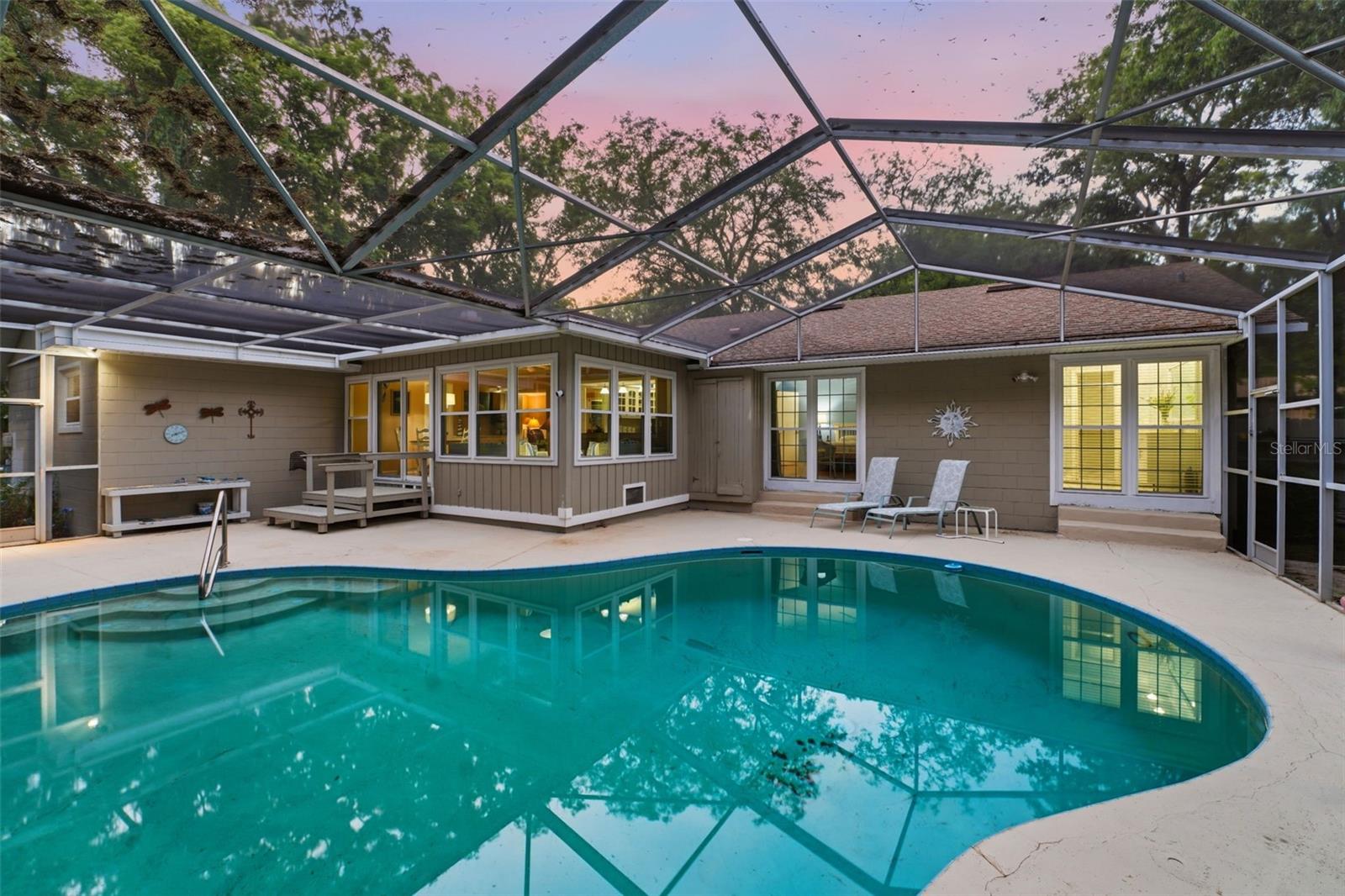 210 E SWEETWATER CREEK DR, LONGWOOD, FL, 32779