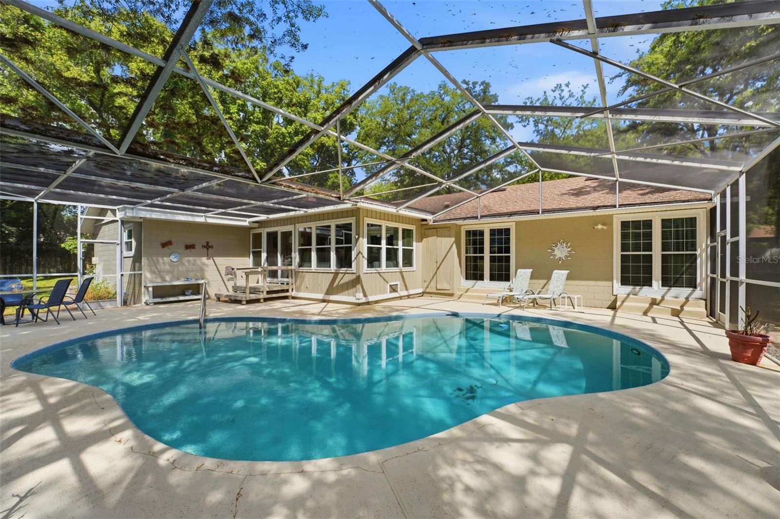 210 E SWEETWATER CREEK DR, LONGWOOD, FL, 32779