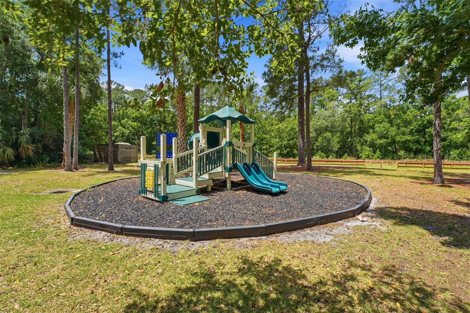 210 E SWEETWATER CREEK DR, LONGWOOD, FL, 32779