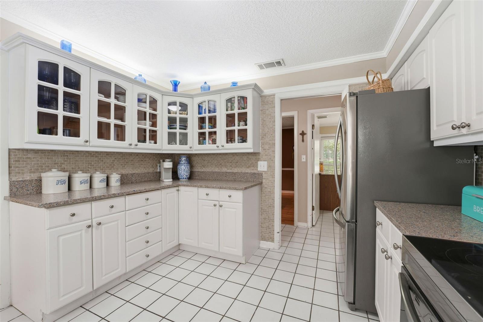 210 E SWEETWATER CREEK DR, LONGWOOD, FL, 32779