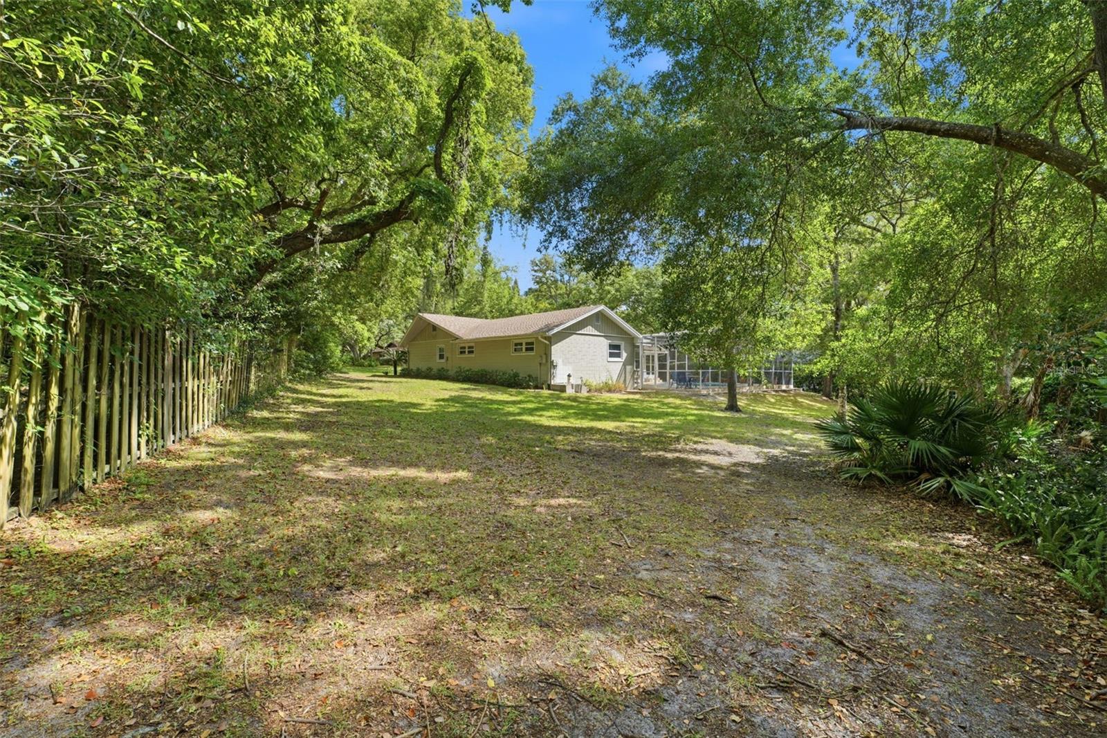 210 E SWEETWATER CREEK DR, LONGWOOD, FL, 32779