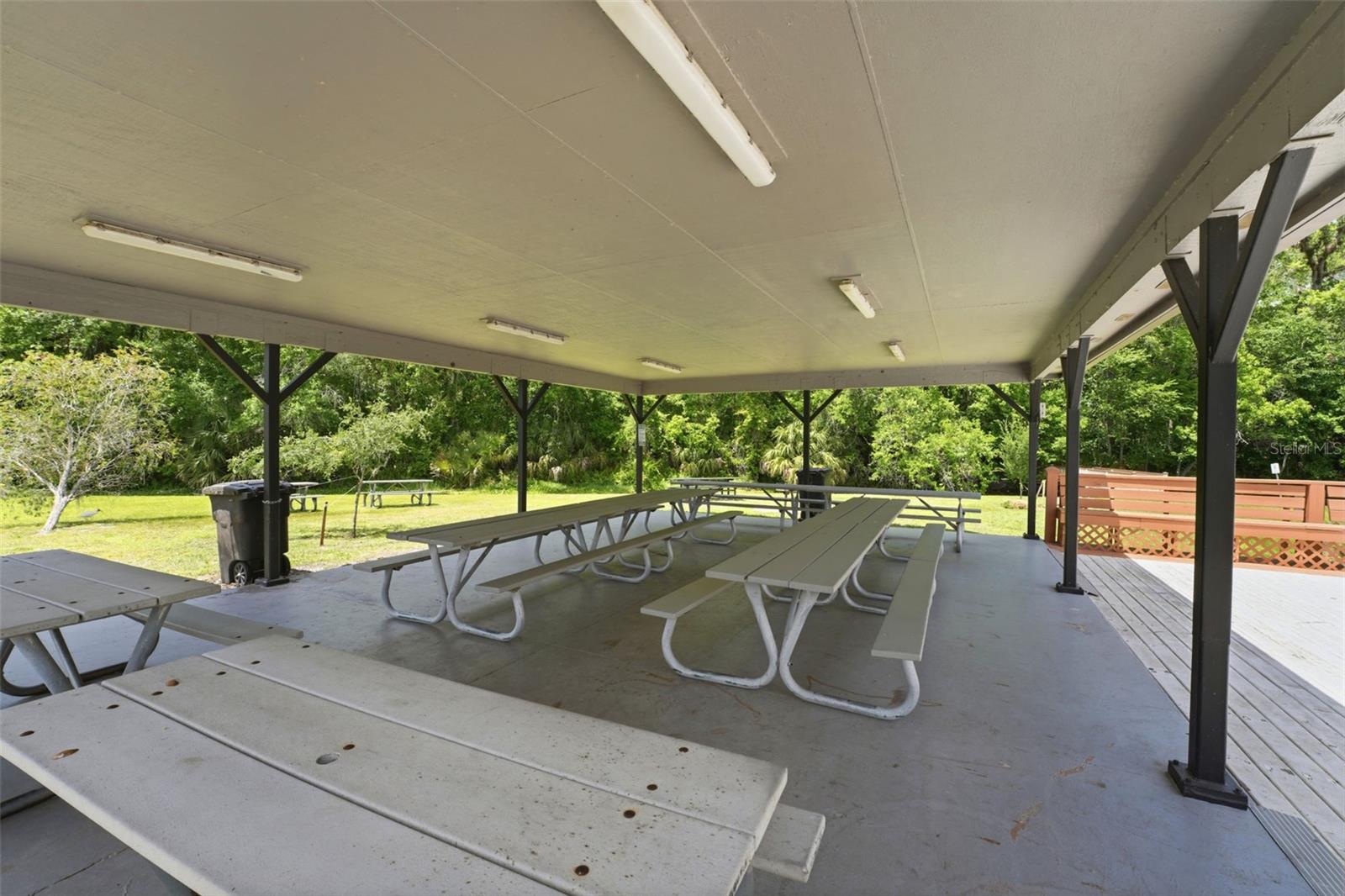 210 E SWEETWATER CREEK DR, LONGWOOD, FL, 32779