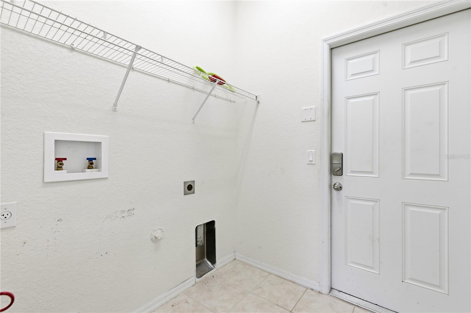 9551 JAYBIRD LN, LAND O LAKES, FL, 34638