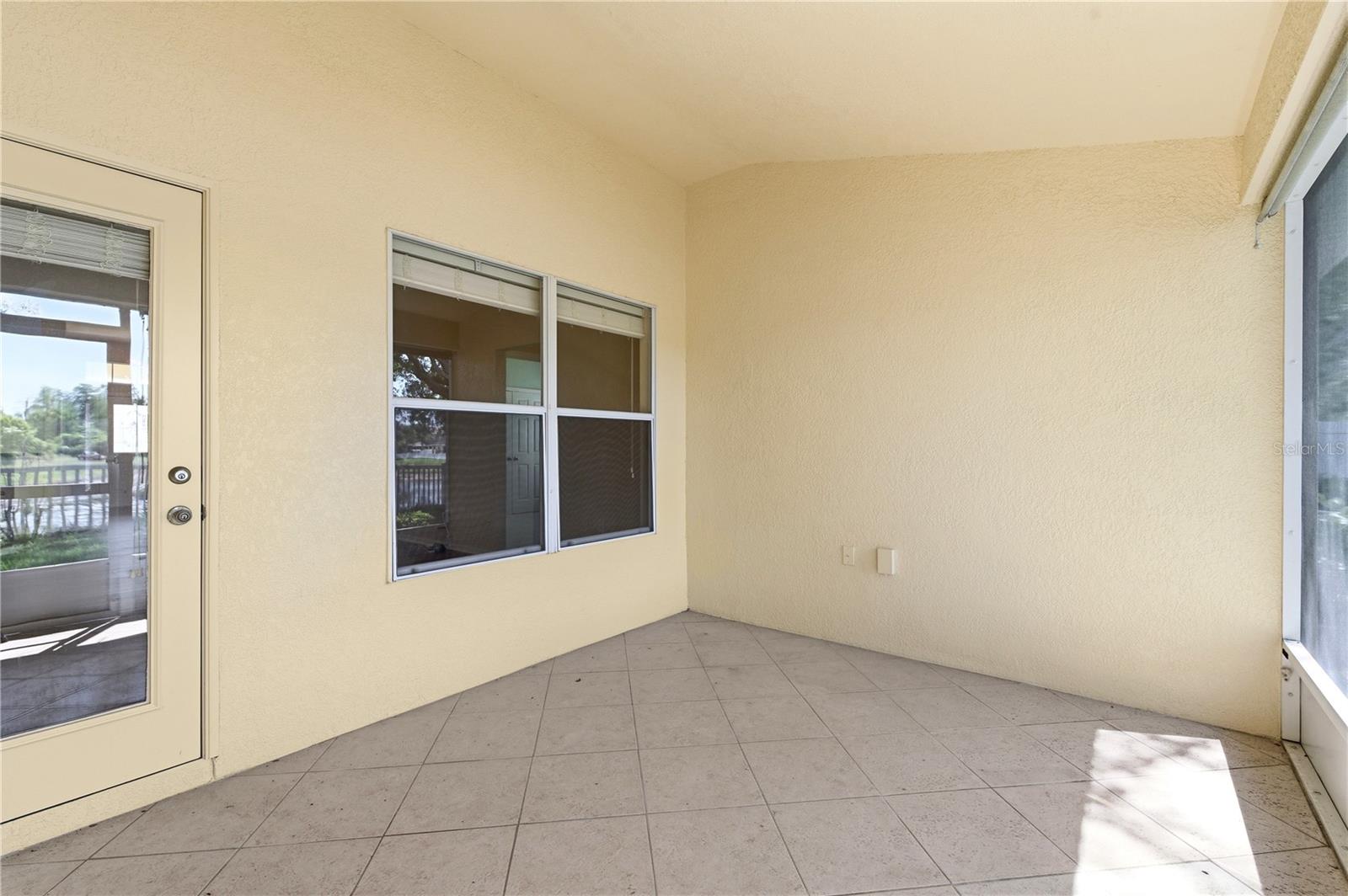 9551 JAYBIRD LN, LAND O LAKES, FL, 34638