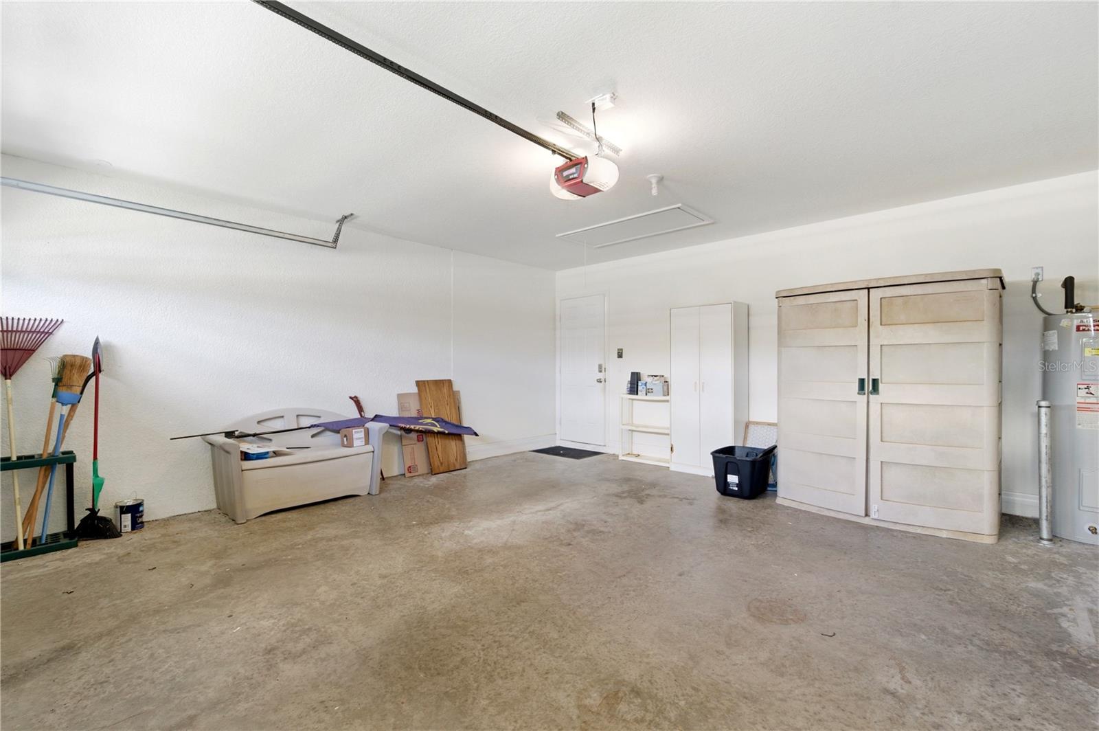 9551 JAYBIRD LN, LAND O LAKES, FL, 34638