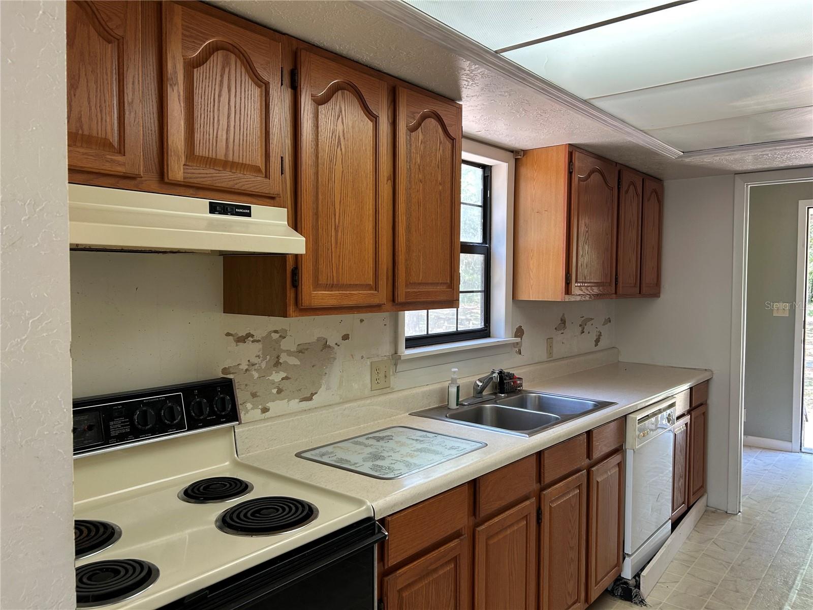 11051 SE 40TH ST, MORRISTON, FL, 32668