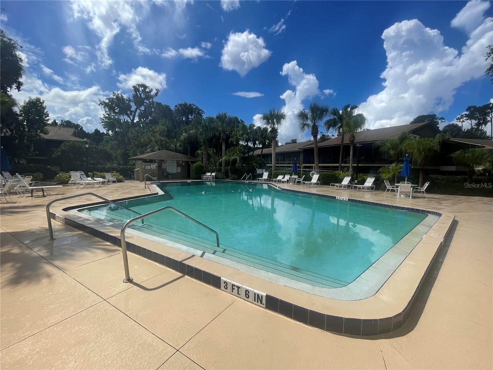 120 HIBISCUS WOODS CT #9B, DELTONA, FL, 32725