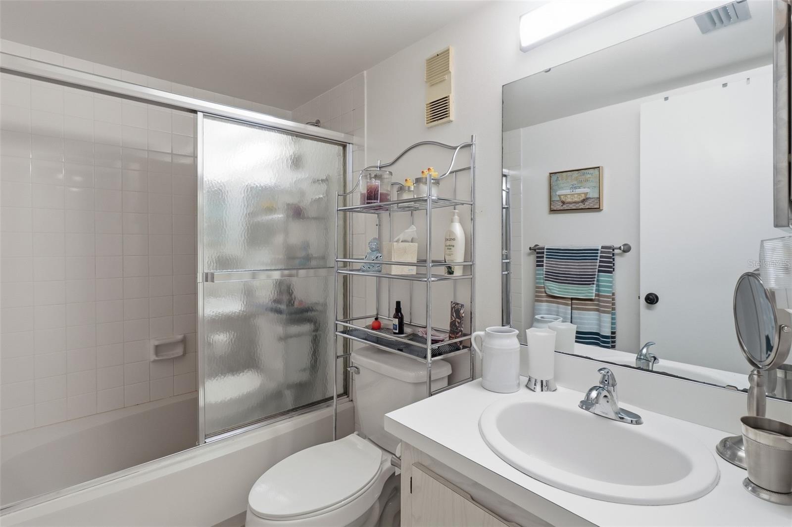 120 HIBISCUS WOODS CT #9B, DELTONA, FL, 32725