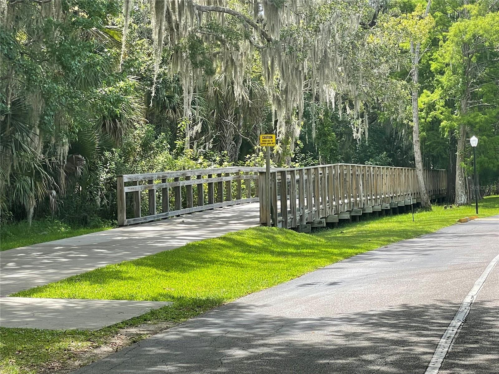 120 HIBISCUS WOODS CT #9B, DELTONA, FL, 32725