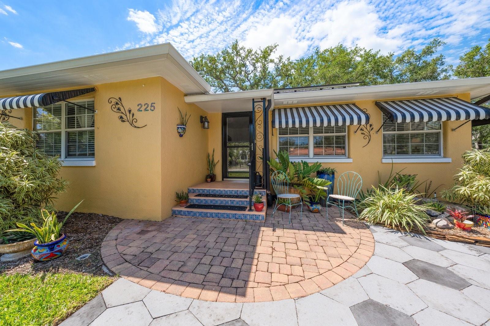 225 GARDEN CIR S, DUNEDIN, FL, 34698