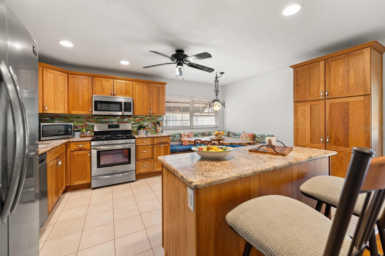 225 GARDEN CIR S, DUNEDIN, FL, 34698