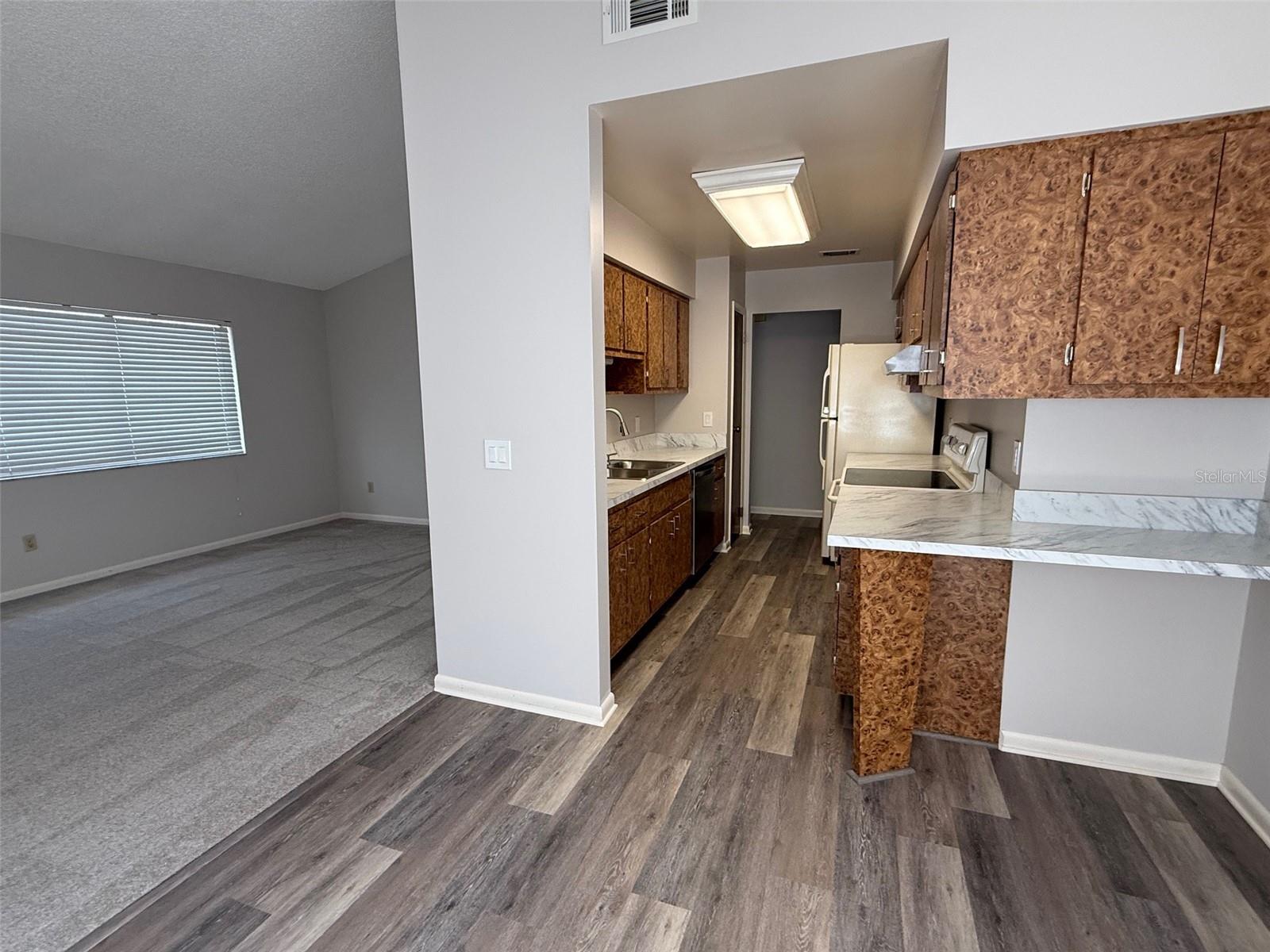 706 LAKESIDE DR, WINTER SPRINGS, FL, 32708